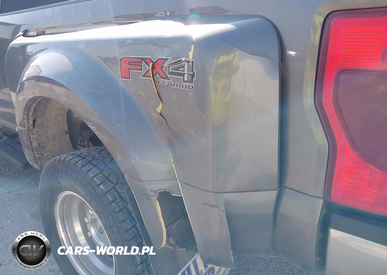 2022 Ford F-350 Lariat VIN:1FT8W3DT8NEC32394 - 17