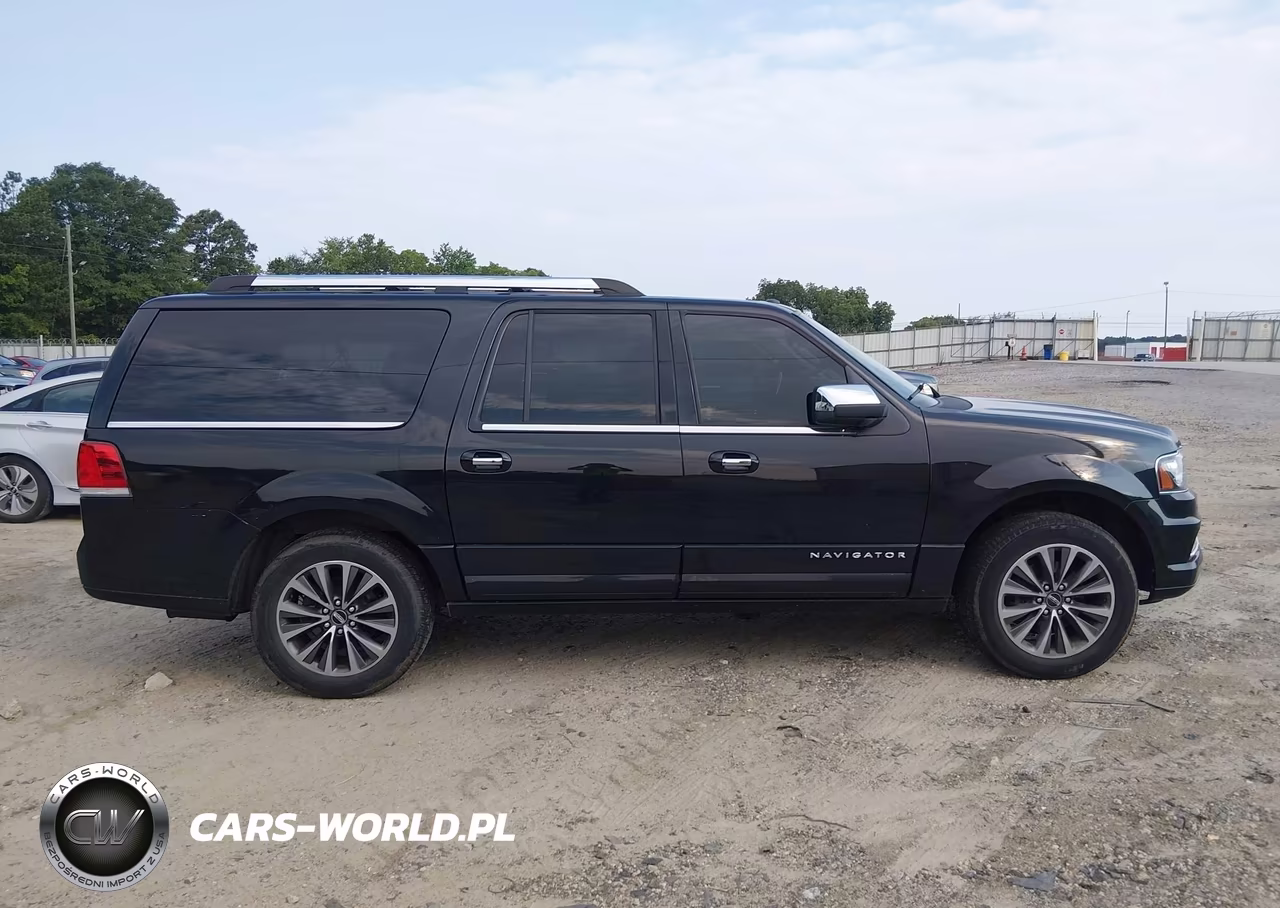 2015 Lincoln Navigator L VIN:5LMJJ3JTXFEJ08352 - 13