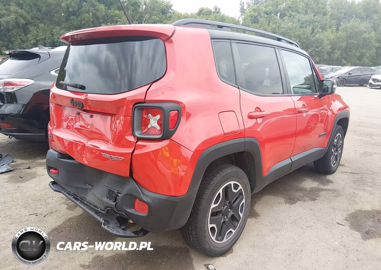 2016 Jeep Renegade Trailhawk VIN:ZACCJBCT0GPD92641 - 4
