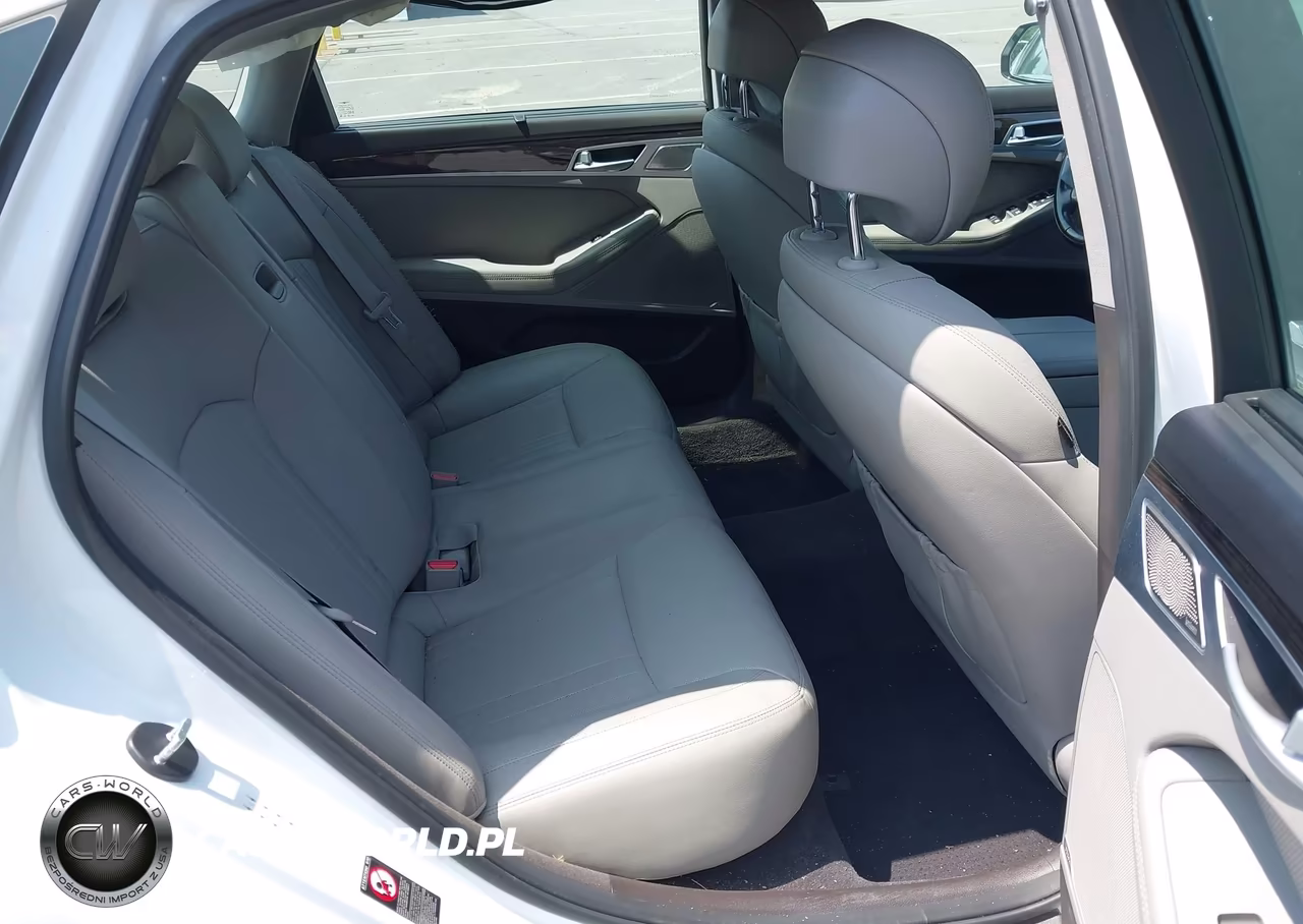2018 Genesis G80 3.8 VIN:KMHGN4JE9JU227002 - 8