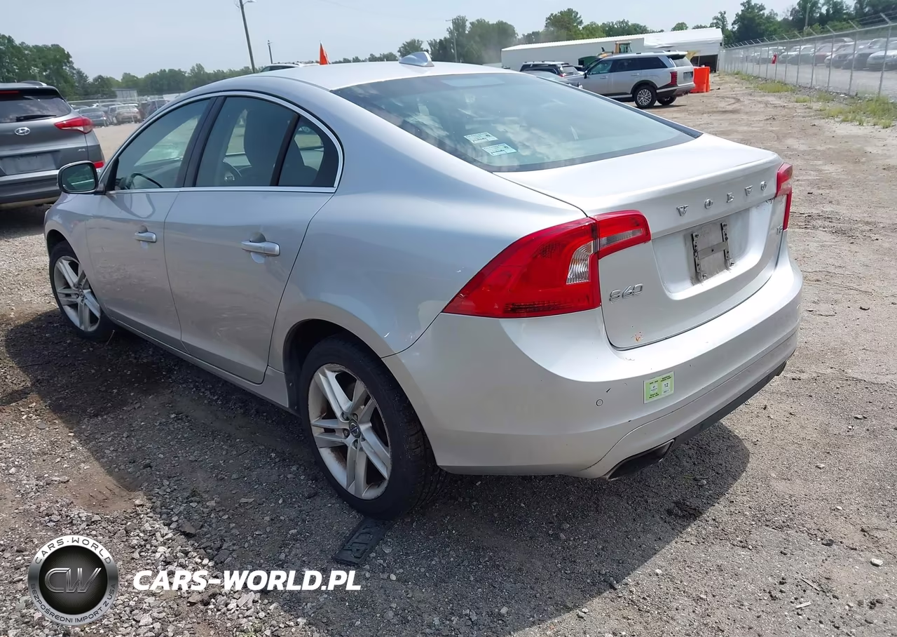 2015 Volvo S60 T5 Premier VIN:YV140MFB1F2316158 - 3
