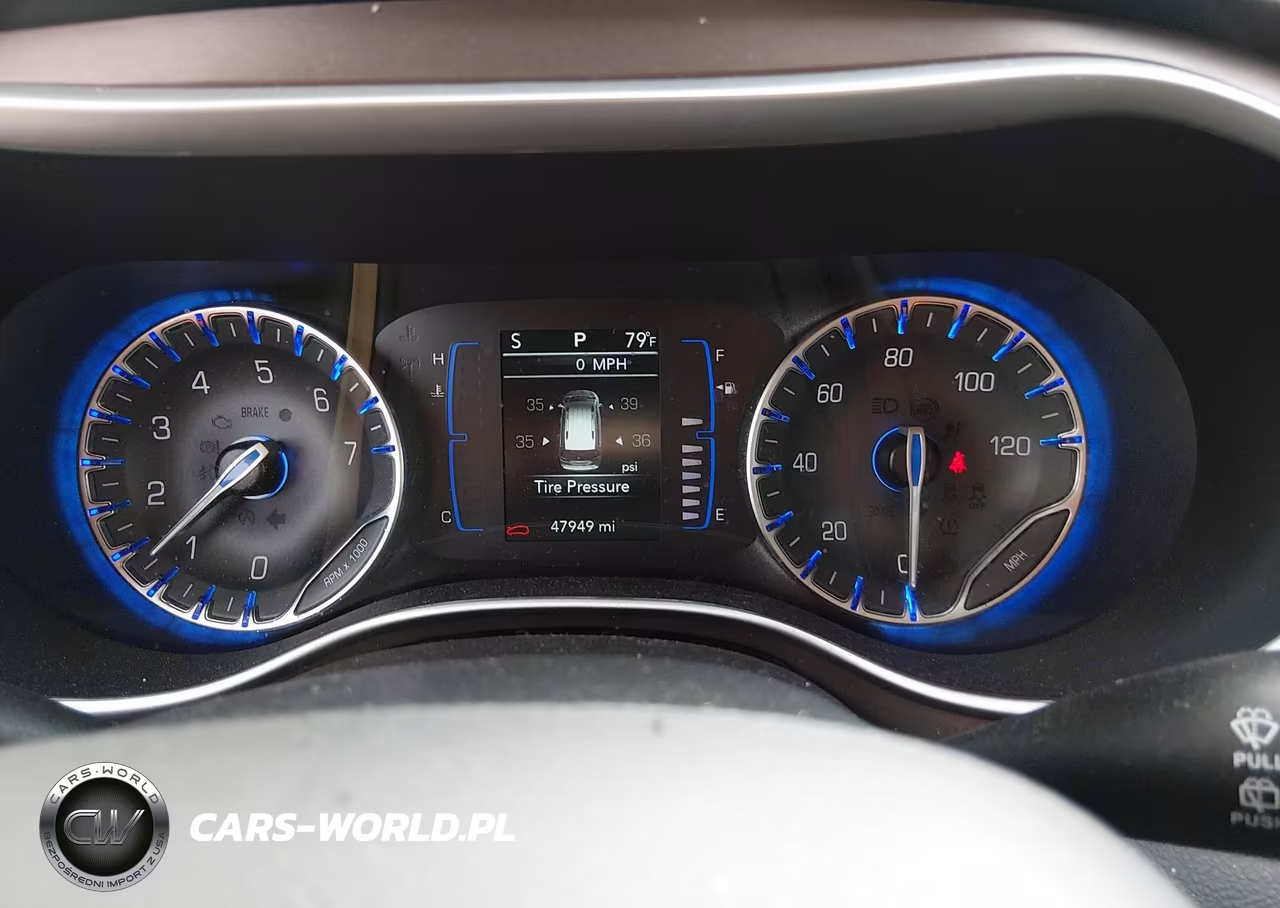 2022 Chrysler Voyager Lx VIN:2C4RC1CG6NR166498 - 7