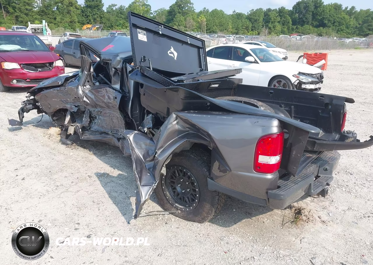 2011 Ford Ranger Xlt VIN:1FTKR1EE2BPA96765 - 3