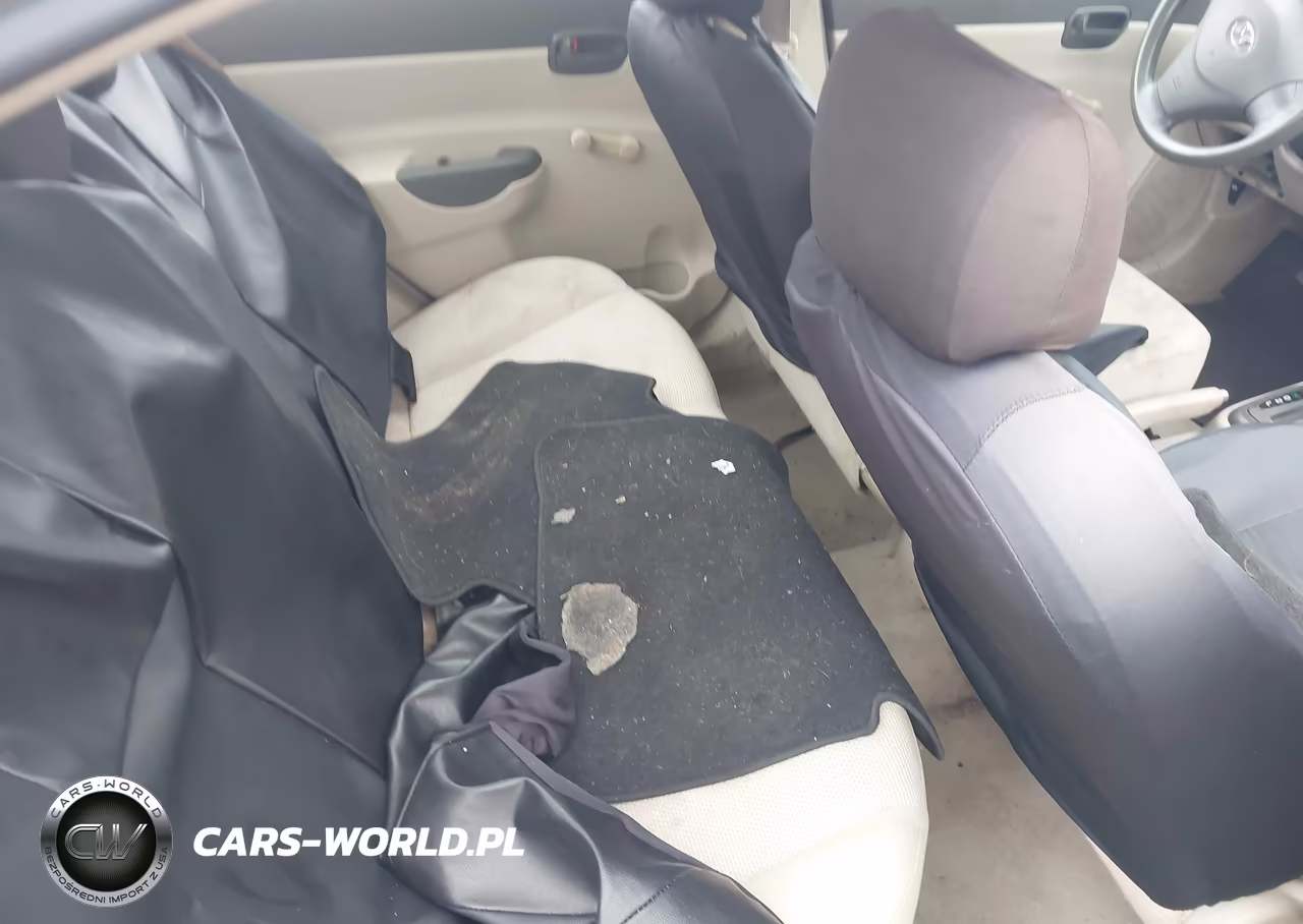 2006 Hyundai Accent Gls VIN:KMHCN46C46U011345 - 8