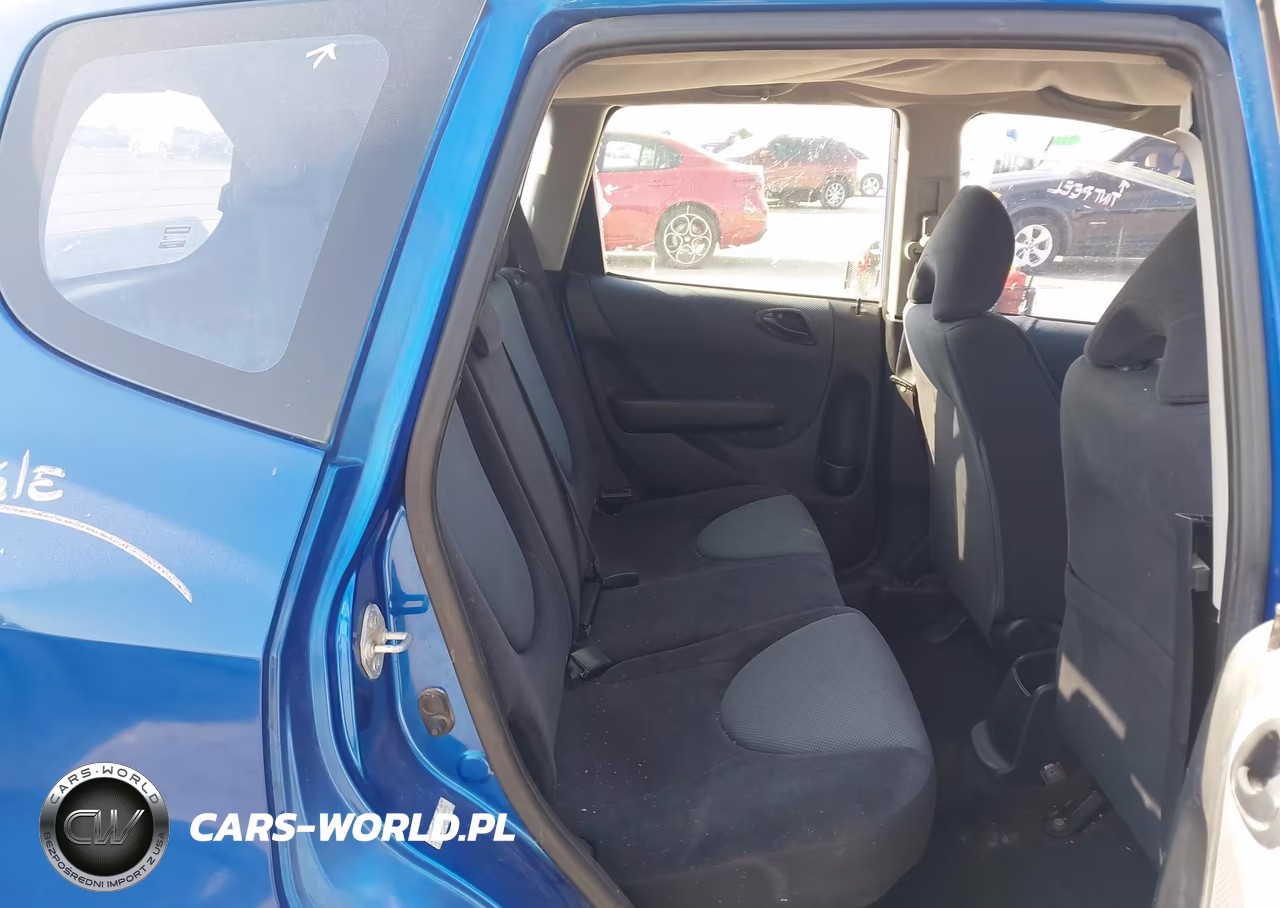2007 Honda Fit VIN:JHMGD38417S035834 - 8