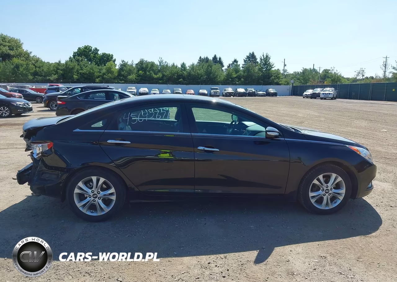 2011 Hyundai Sonata Limited VIN:5NPEC4ACXBH091880 - 14