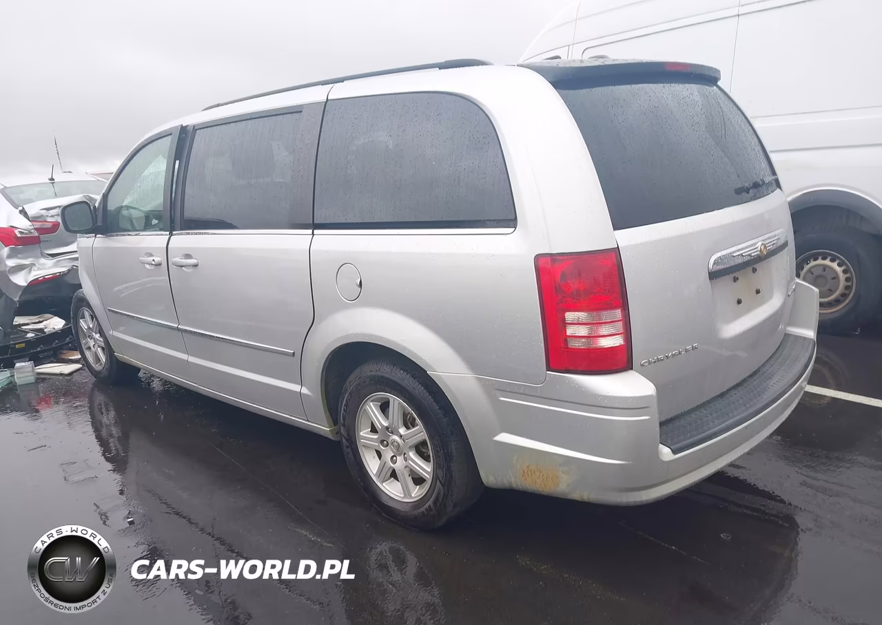 2010 Chrysler Town & Country Touring VIN:2A4RR5D1XAR460460 - 14
