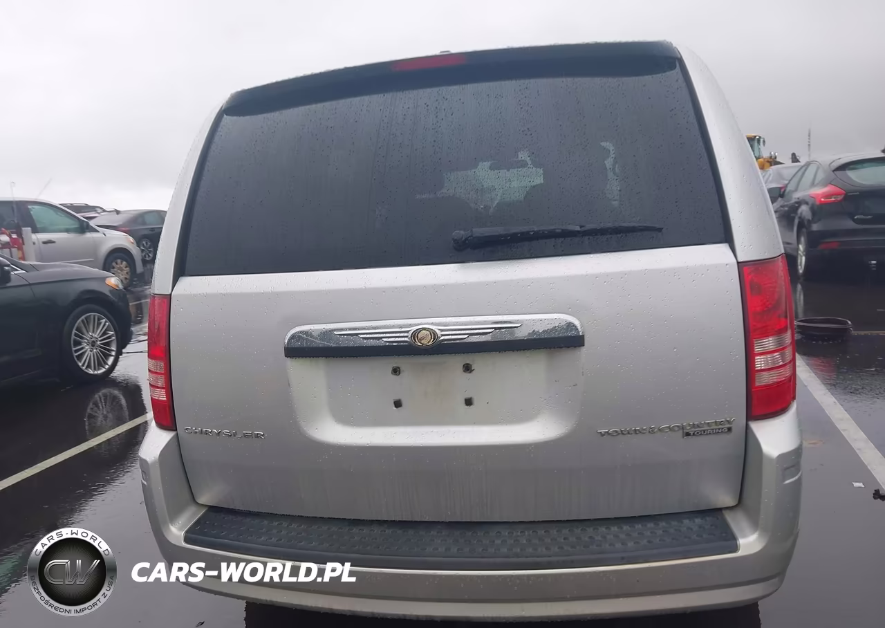2010 Chrysler Town & Country Touring VIN:2A4RR5D1XAR460460 - 16