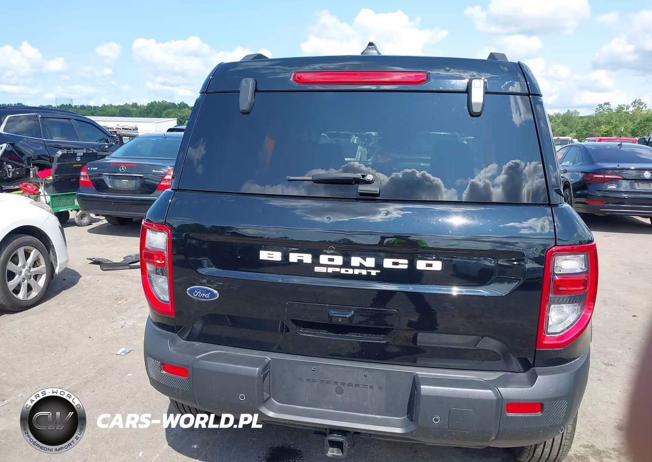 2025 Ford Bronco Sport Outer Banks VIN:3FMCR9CNXSRE68525 - 16