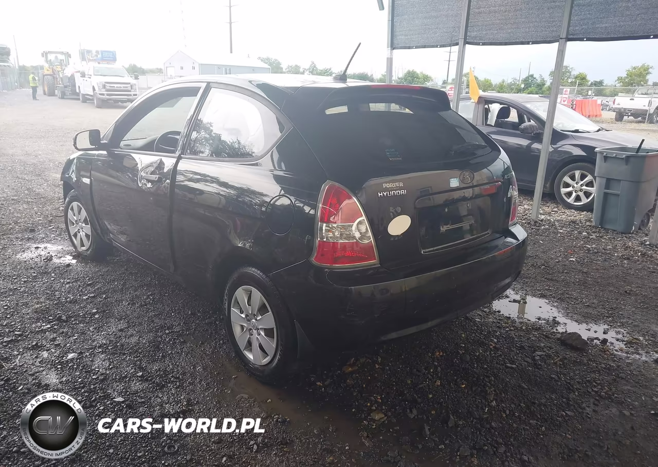 2011 Hyundai Accent Gs VIN:KMHCM3AC2BU187292 - 3
