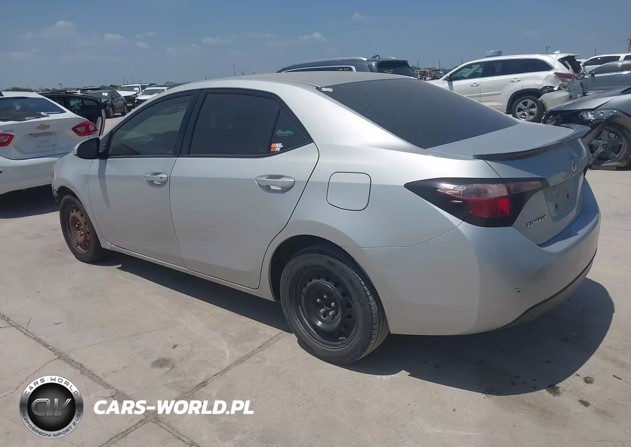 2019 Toyota Corolla Le VIN:5YFBURHE0KP885844 - 3