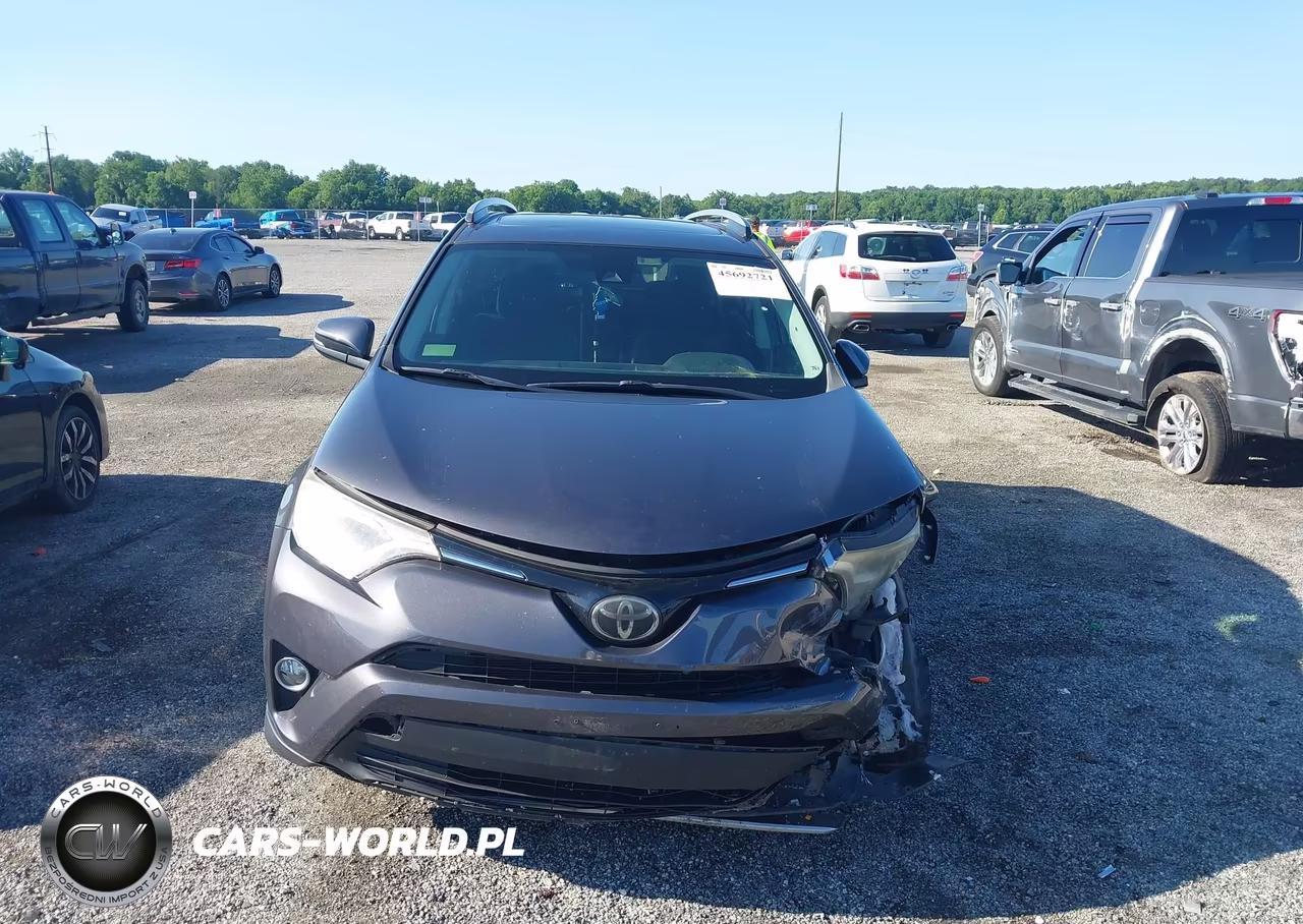 2018 Toyota Rav4 Xle VIN:2T3RFREV7JW847030 - 11