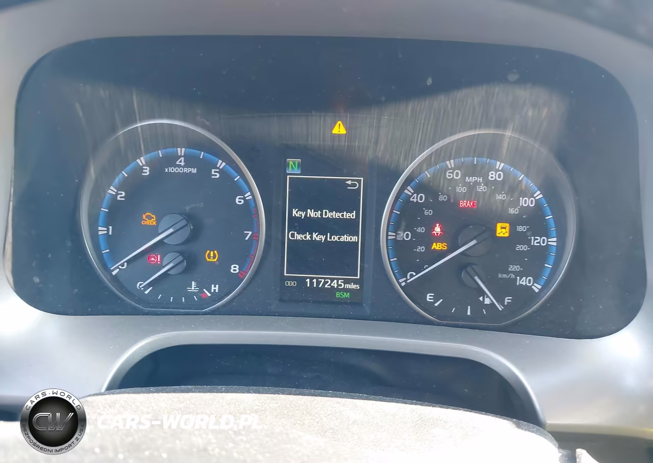 2018 Toyota Rav4 Xle VIN:2T3RFREV7JW847030 - 7