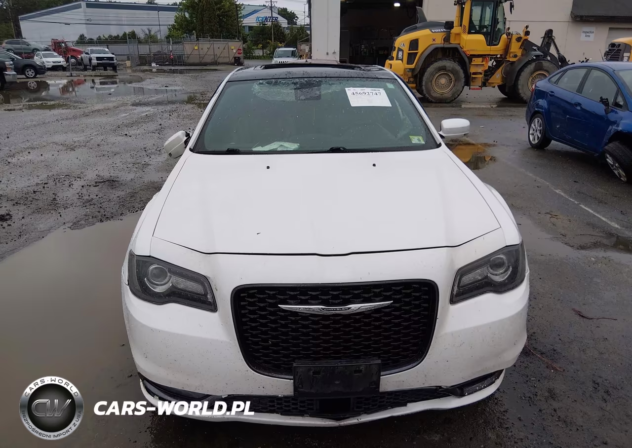 2016 Chrysler 300 300S VIN:2C3CCAGG0GH142596 - 12
