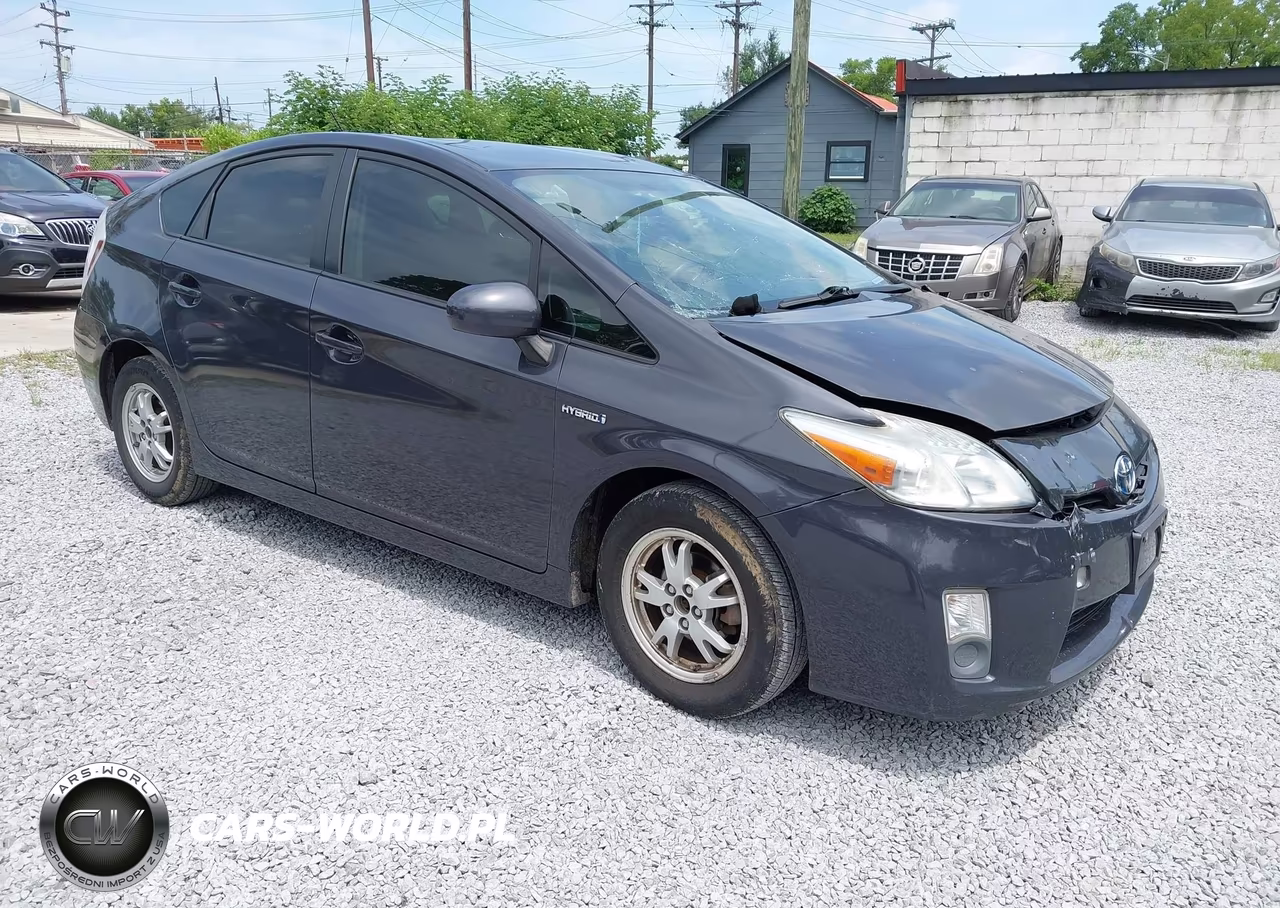 2011 Toyota Prius Two VIN:JTDKN3DUXB0317263 - 1