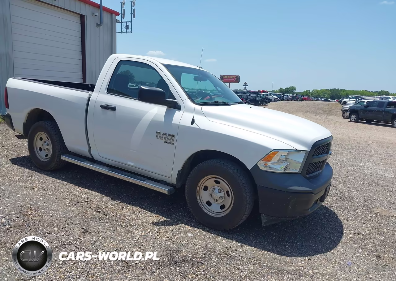 2019 Ram 1500 Classic Tradesman 4X2 6'4 Box VIN:3C6JR6AGXKG503954 - 1