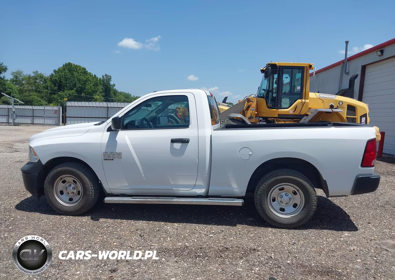 2019 Ram 1500 Classic Tradesman 4X2 6'4 Box VIN:3C6JR6AGXKG503954 - 14