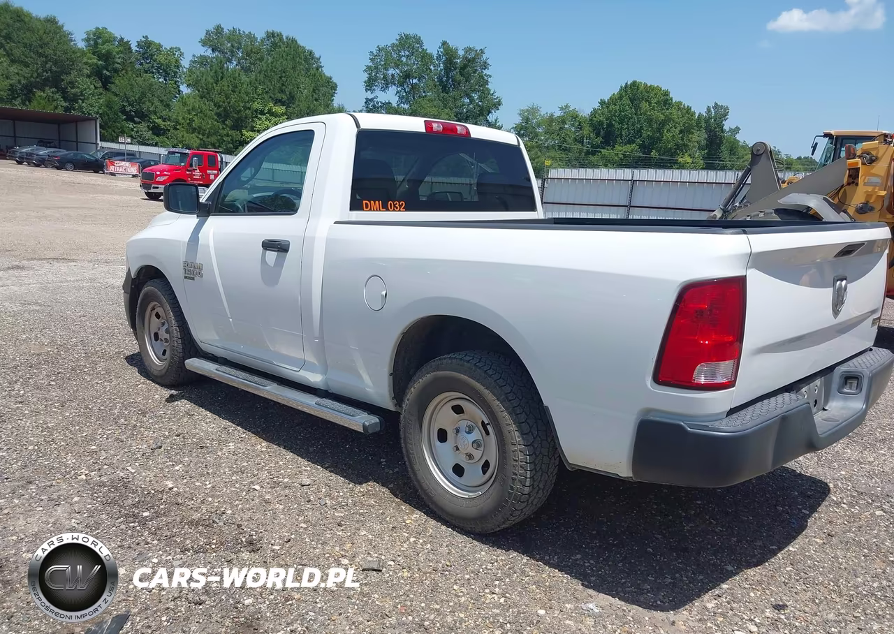 2019 Ram 1500 Classic Tradesman 4X2 6'4 Box VIN:3C6JR6AGXKG503954 - 3