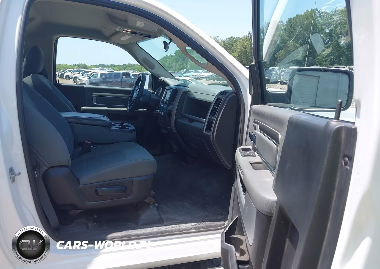 2019 Ram 1500 Classic Tradesman 4X2 6'4 Box VIN:3C6JR6AGXKG503954 - 5