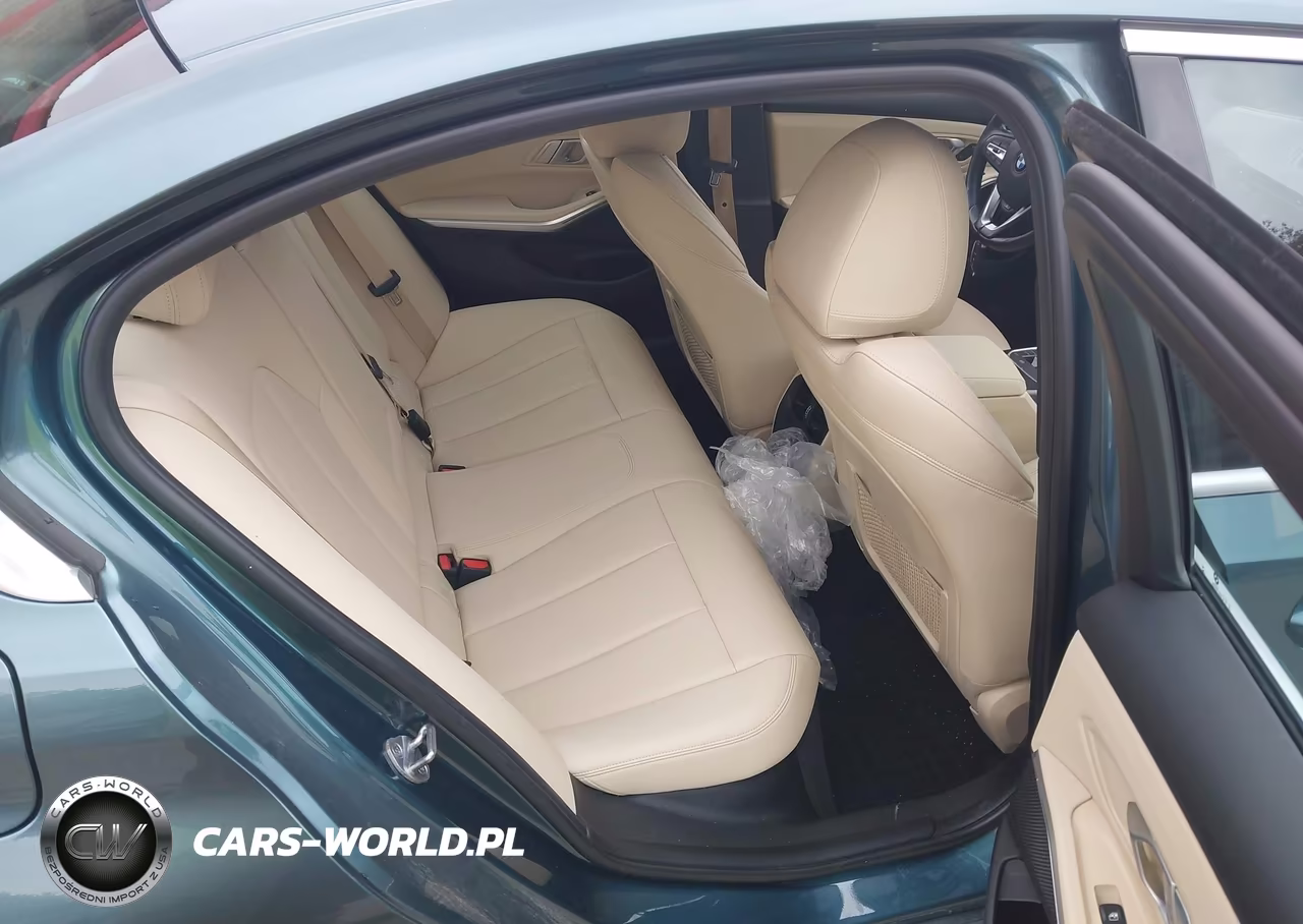 2020 BMW 330I xDrive VIN:3MW5R7J01L8B32341 - 8