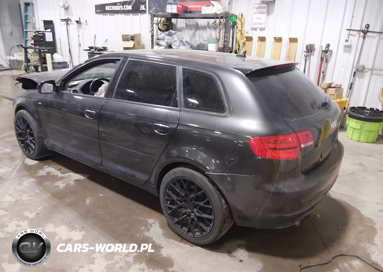 2011 Audi A3 2.0T Premium VIN:WAUDFAFM6BA069172 - 3