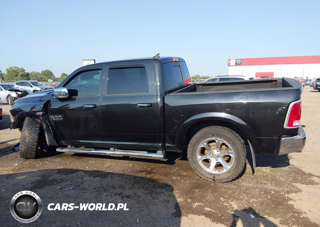 2015 Ram 1500 Laramie VIN:1C6RR7NTXFS707846 - 14