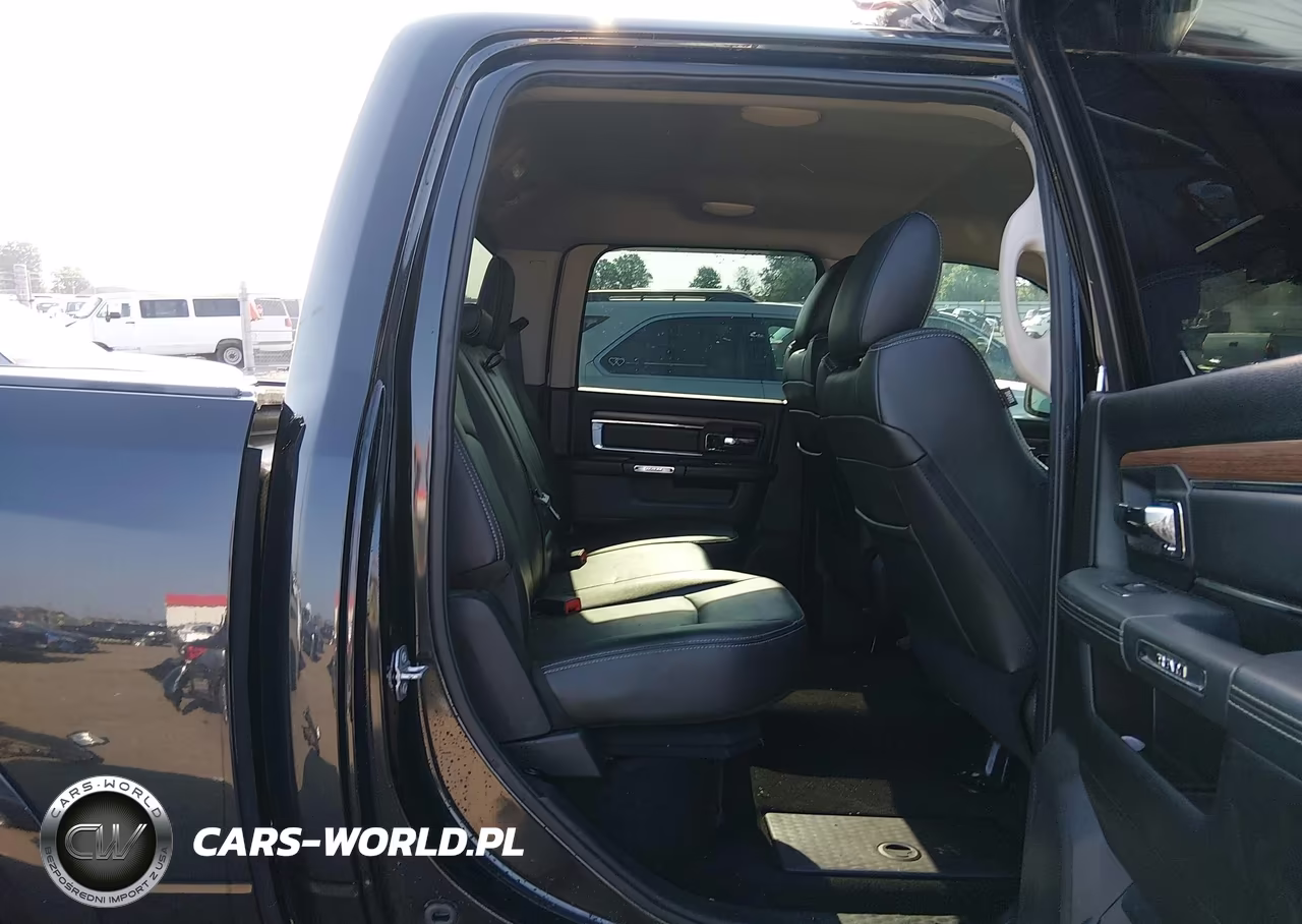 2015 Ram 1500 Laramie VIN:1C6RR7NTXFS707846 - 8