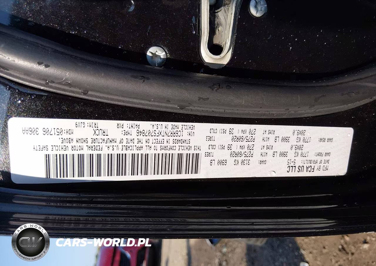 2015 Ram 1500 Laramie VIN:1C6RR7NTXFS707846 - 9