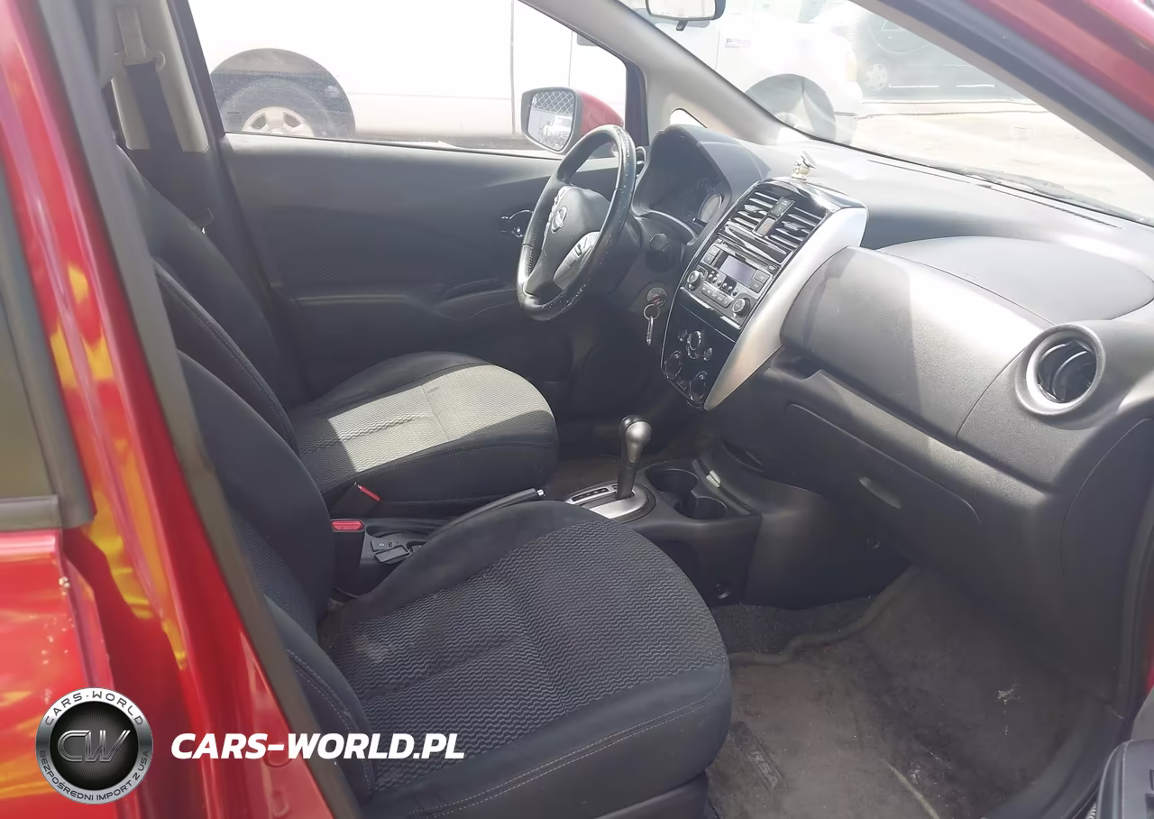 2015 Nissan Versa Note S (Sr)-S Plus-Sl-Sr-Sv VIN:3N1CE2CP8FL411132 - 5
