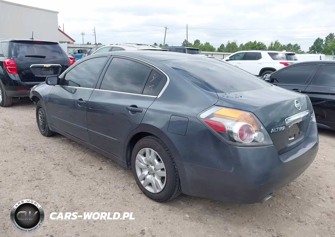 2011 Nissan Altima 2.5 S VIN:1N4AL2AP0BN485190 - 3