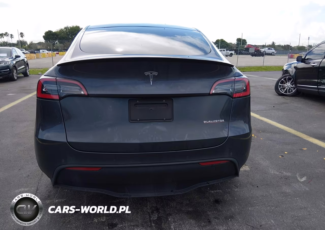 2020 Tesla Model Y Long Range Dual Motor All-Wheel Drive-Performance Dual Motor All-Wheel Drive VIN:5YJYGDEF0LF043293 - 15