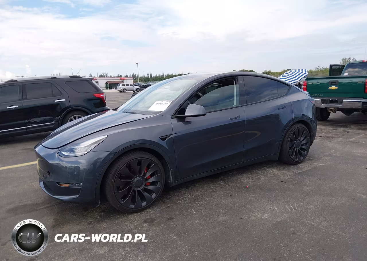 2020 Tesla Model Y Long Range Dual Motor All-Wheel Drive-Performance Dual Motor All-Wheel Drive VIN:5YJYGDEF0LF043293 - 2