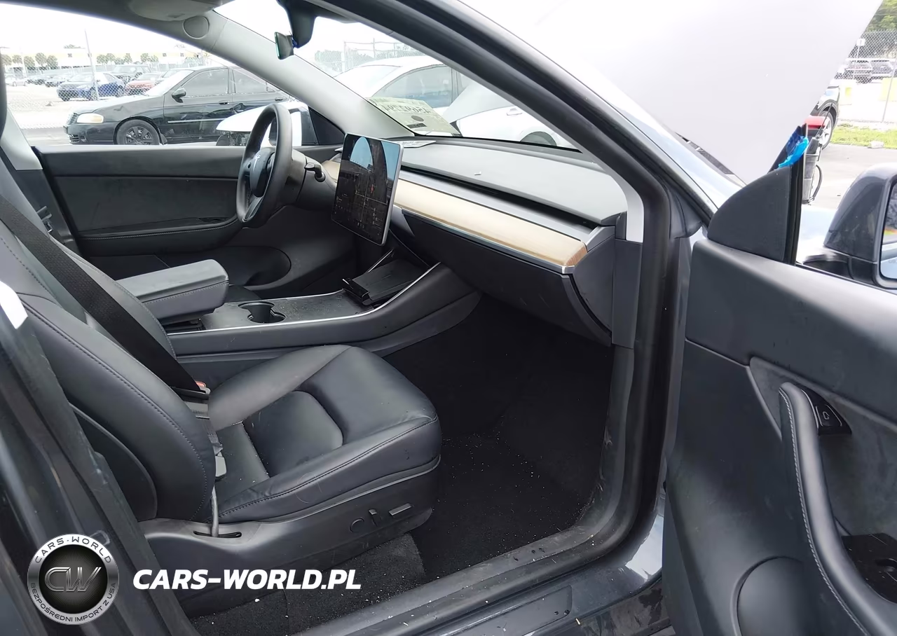 2020 Tesla Model Y Long Range Dual Motor All-Wheel Drive-Performance Dual Motor All-Wheel Drive VIN:5YJYGDEF0LF043293 - 5