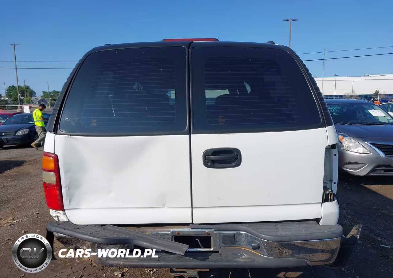 2003 Chevrolet Suburban 2500 Ls VIN:1GNGC26U43R255172 - 17