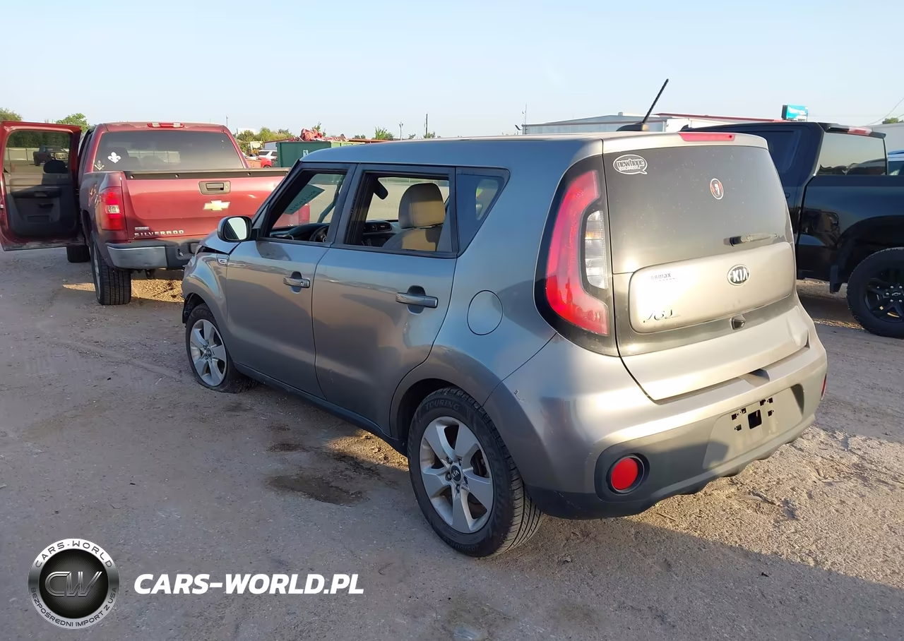 2017 Kia Soul ! VIN:KNDJN2A20H7467939 - 3