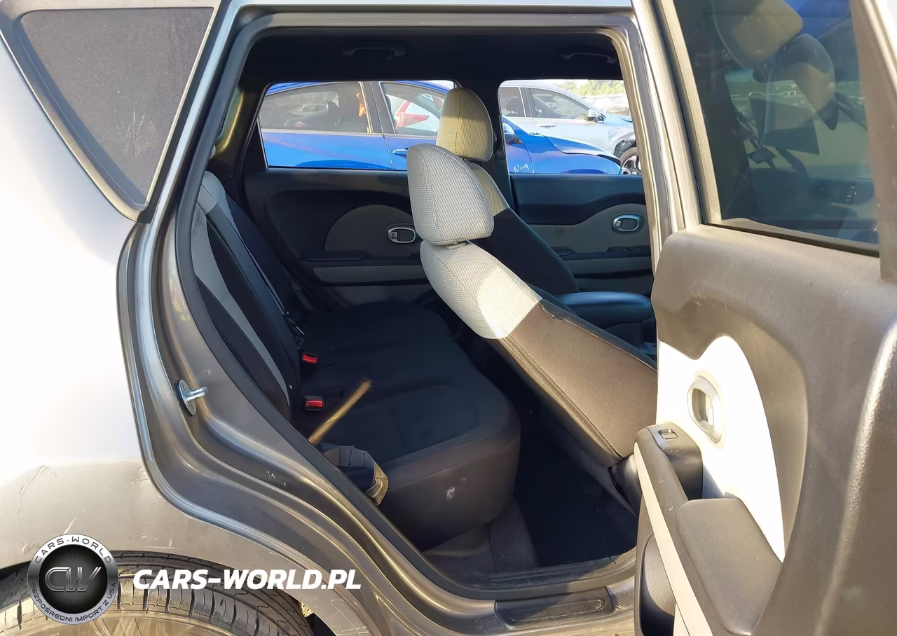 2017 Kia Soul ! VIN:KNDJN2A20H7467939 - 8