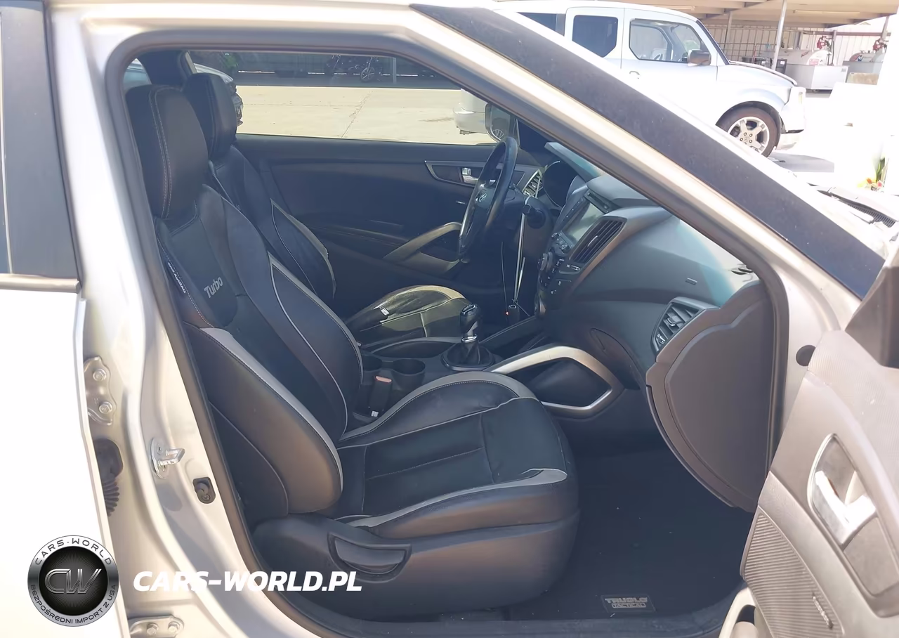 2013 Hyundai Veloster Turbo W-Black VIN:KMHTC6AE9DU154508 - 5