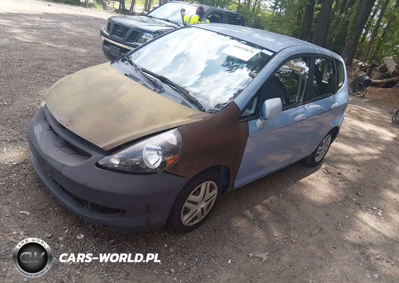 2008 Honda Fit VIN:JHMGD38438S002352 - 2