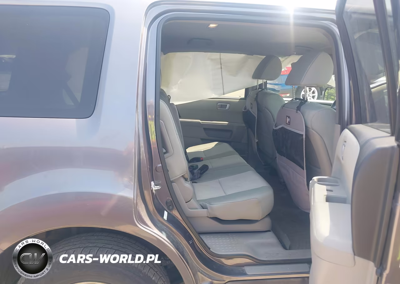 2015 Honda Pilot Lx VIN:5FNYF4H25FB067735 - 8