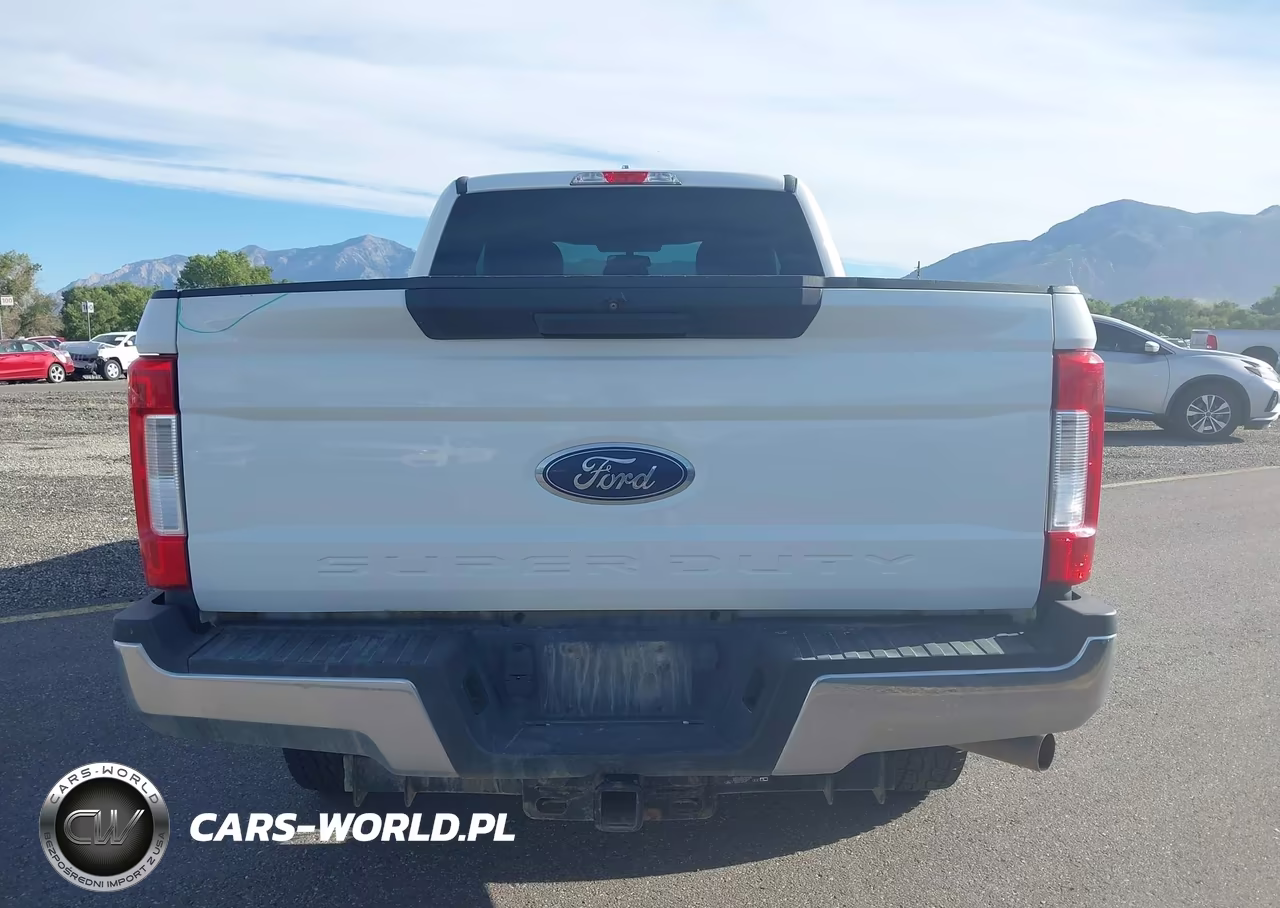 2018 Ford F-250 Xl VIN:1FT7X2B64JEC83921 - 18