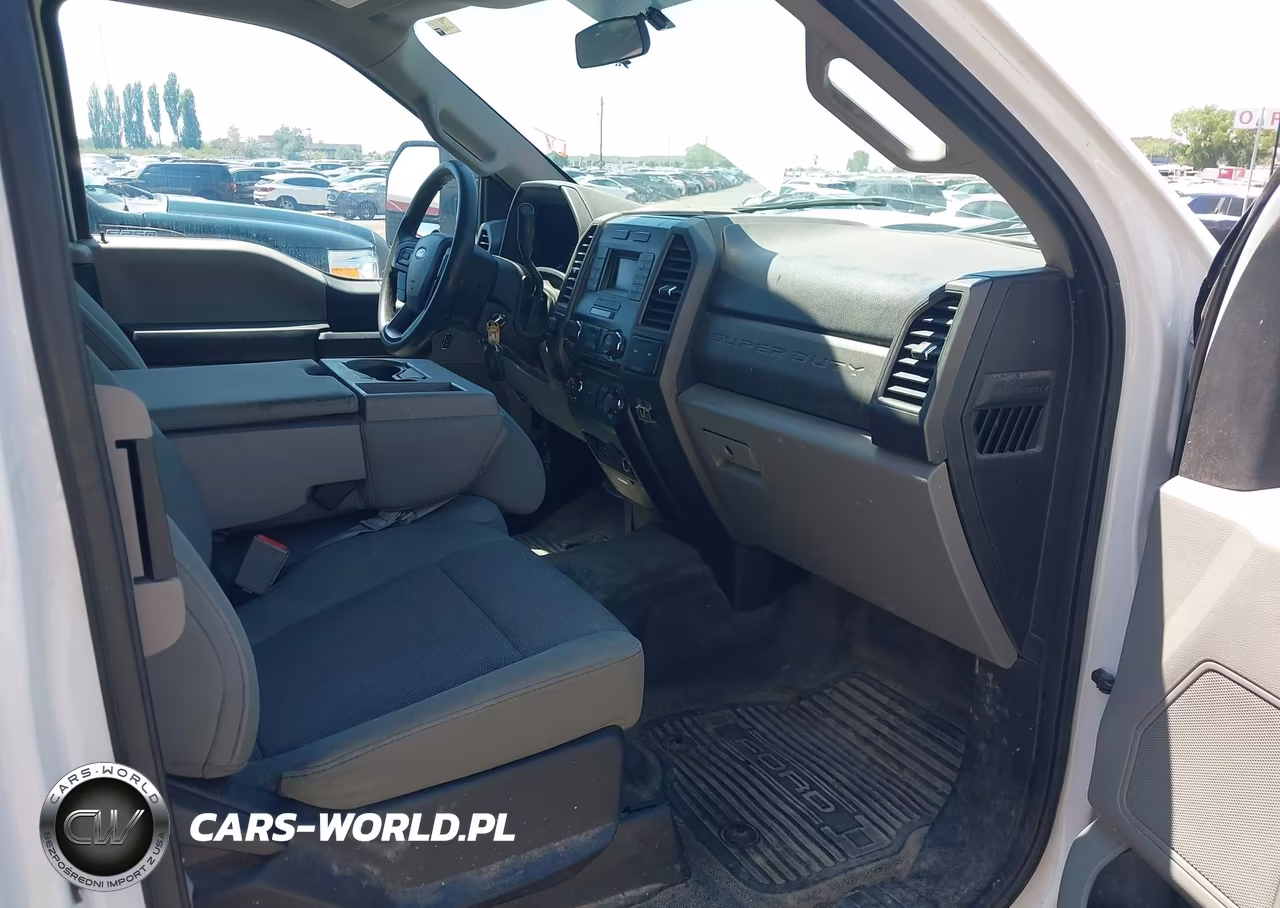 2018 Ford F-250 Xl VIN:1FT7X2B64JEC83921 - 5