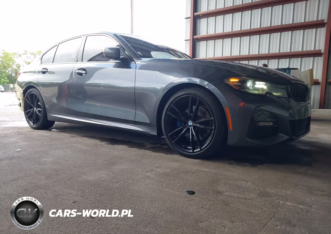 2020 BMW 330I