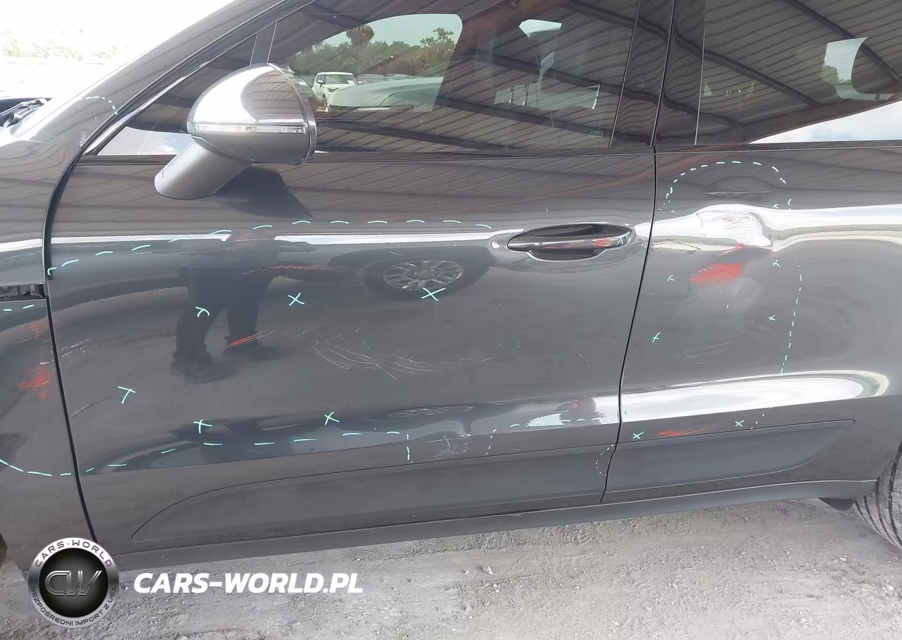 2019 Porsche Macan VIN:WP1AA2A59KLB07121 - 18