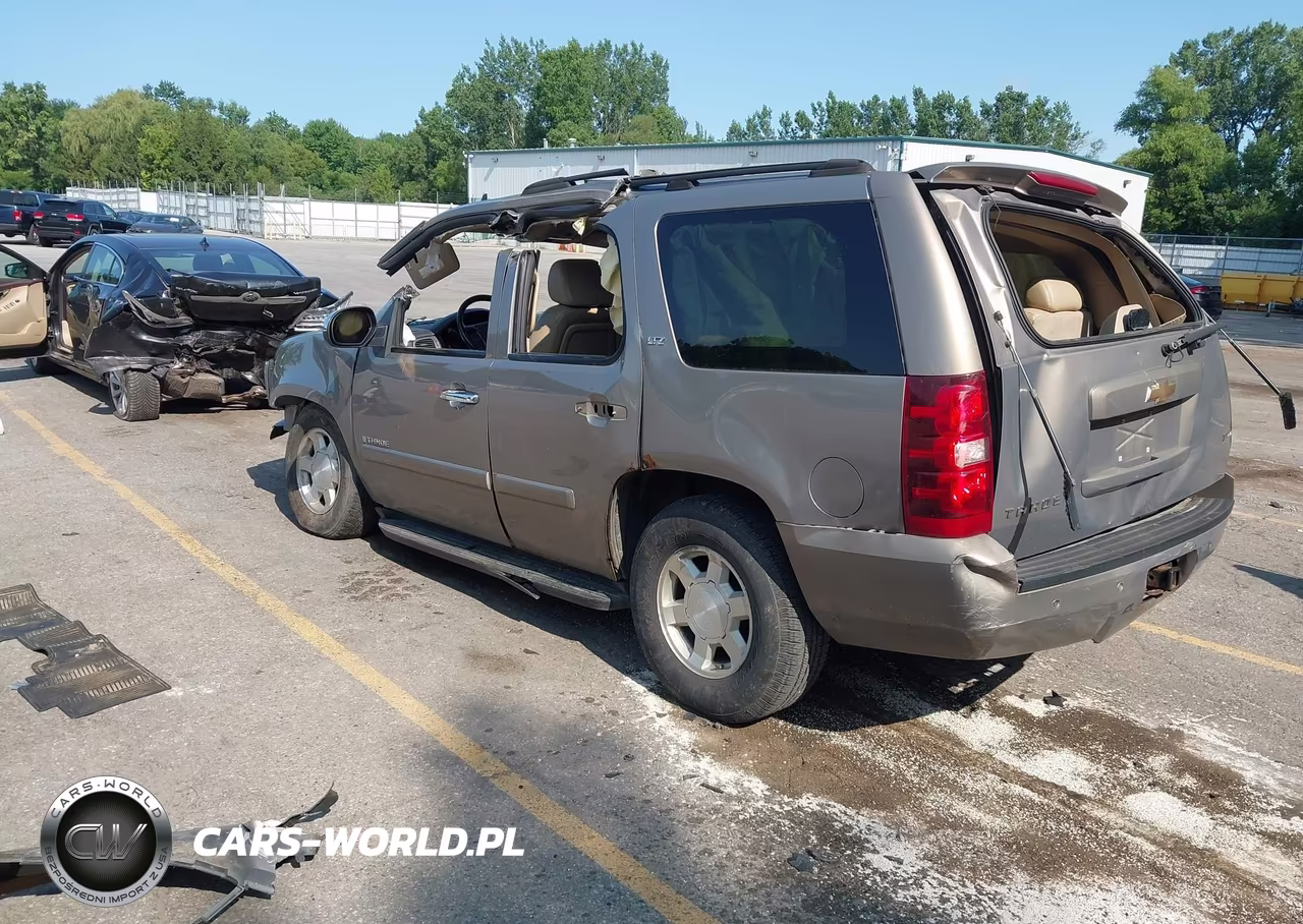 2007 Chevrolet Tahoe Ltz VIN:1GNFK13007J275000 - 3