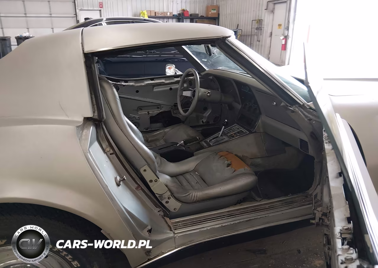 1974 Chevrolet Corvette VIN:1Z37L63404628 - 5