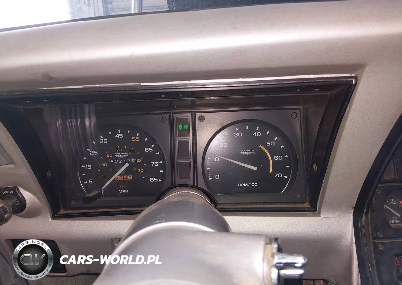 1974 Chevrolet Corvette VIN:1Z37L63404628 - 7