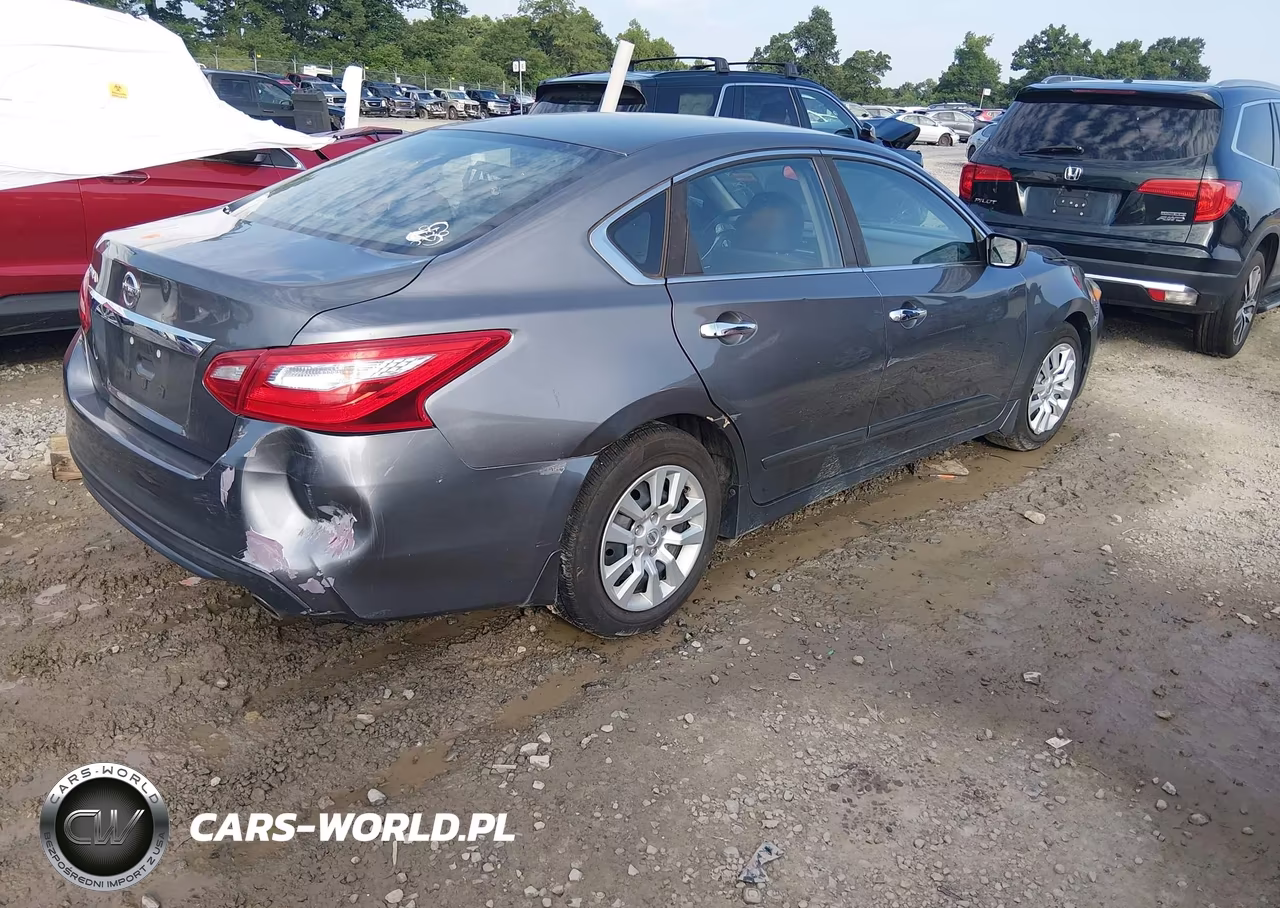 2016 Nissan Altima 2.5 S VIN:1N4AL3AP3GN343008 - 4