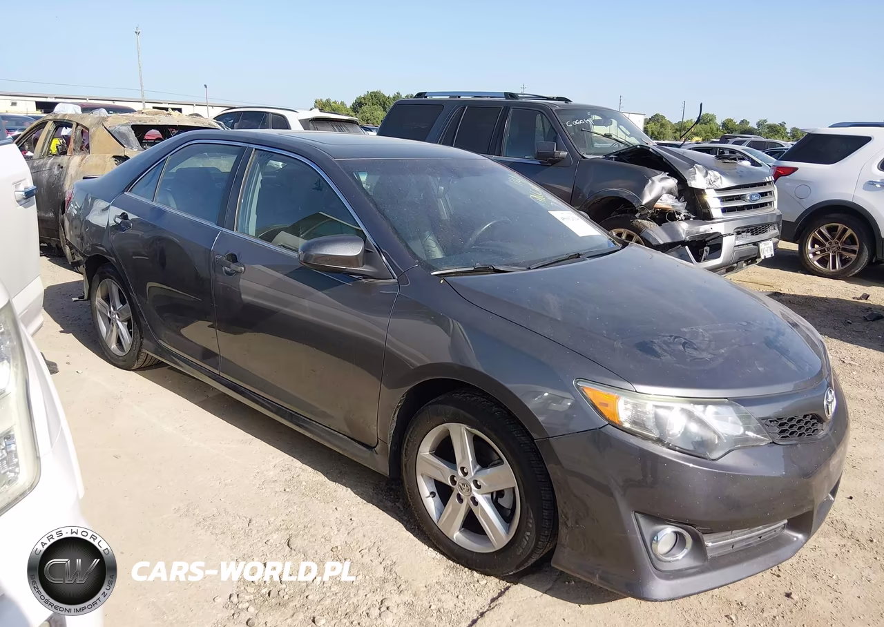 2014 Toyota Camry Se VIN:4T1BF1FK0EU848378 - 14