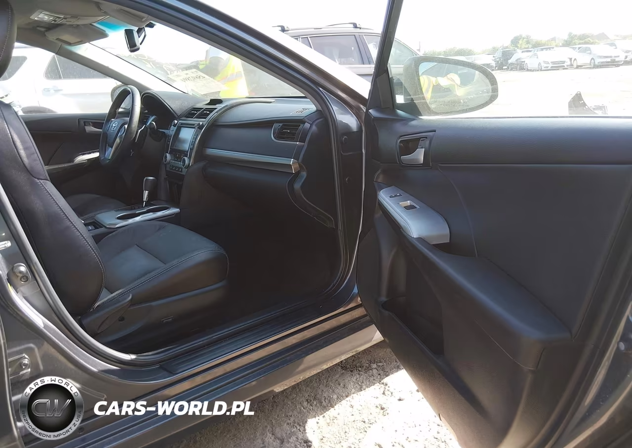 2014 Toyota Camry Se VIN:4T1BF1FK0EU848378 - 5