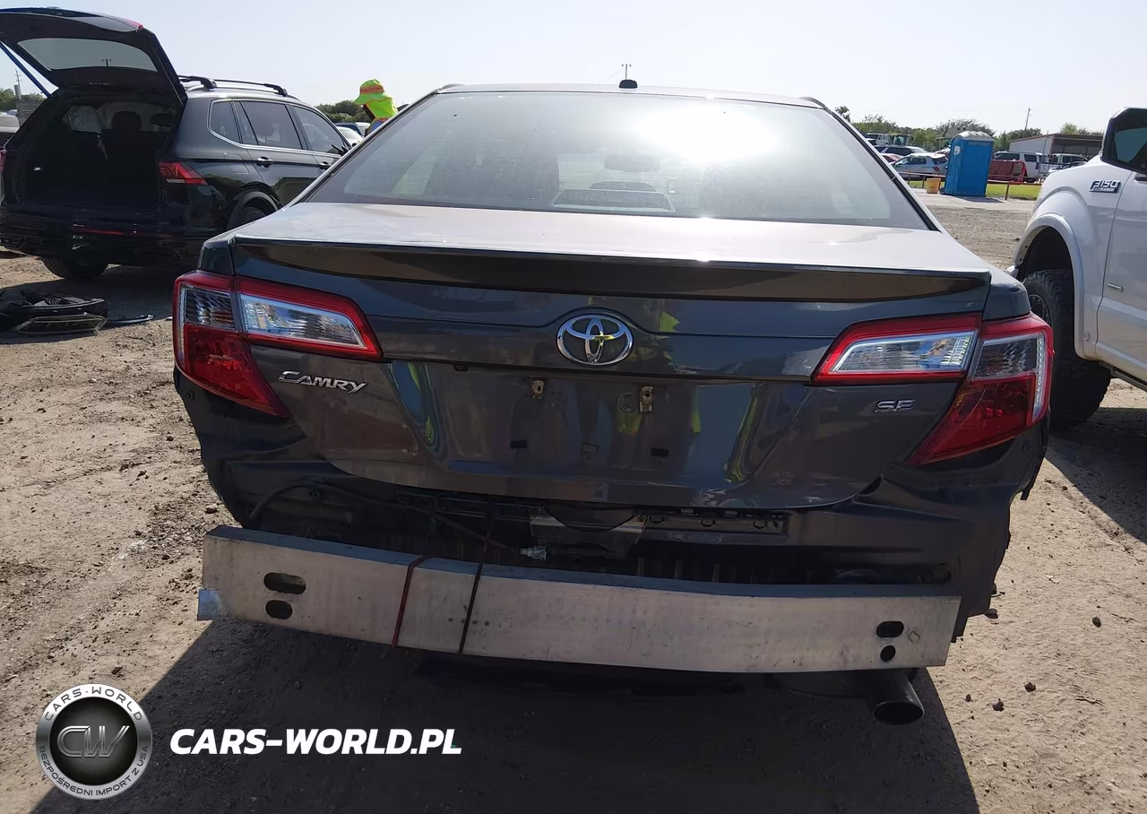 2014 Toyota Camry Se VIN:4T1BF1FK0EU848378 - 6